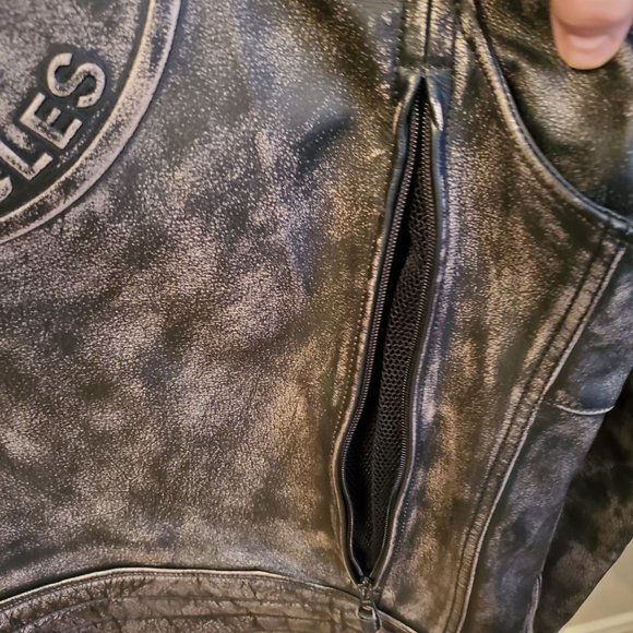 Harley Davidson Heavy Leather Jacket, size XXL. - Picture 10 of 14